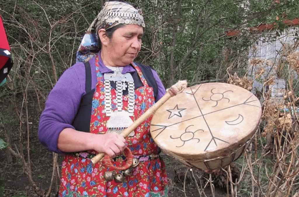 Tour de cultura mapuche en Pucón: una experiencia auténtica en la Araucanía
